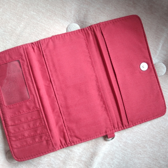 Aeropostale red wallet - Picture 3 of 3